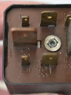 Ρελέ προθέρμανσης VW Siemens μεταχειρισμένο για Diesel