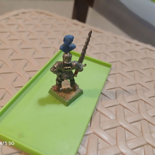 Empire Captain/Hero metal painted figure like new