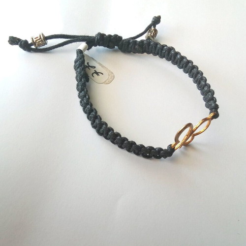 Handmade macrame bracelets new, multicolored