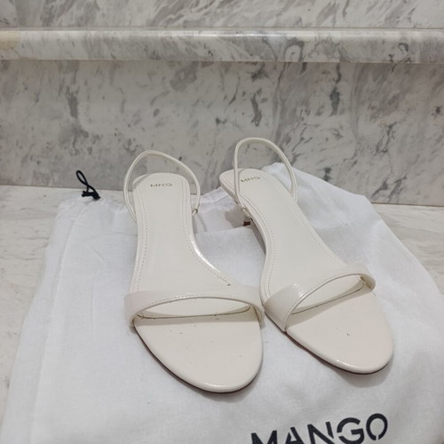 Mango white sandals size 39 heel 5cm new
