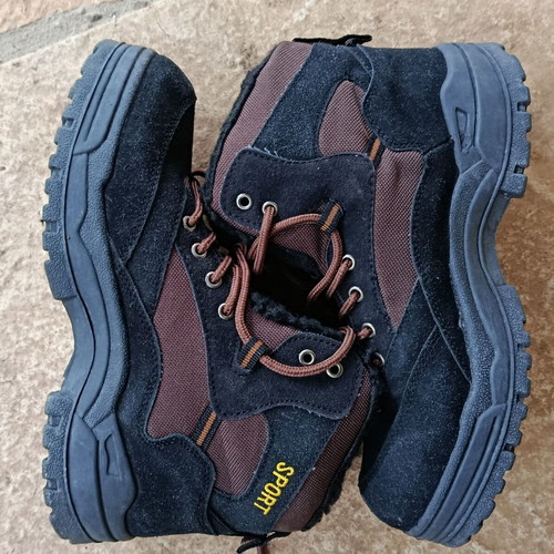 Men's hiking boots size 42 new, black and brown