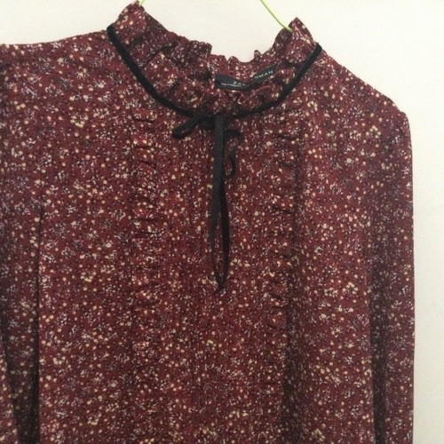 Zara shirt like new, size M