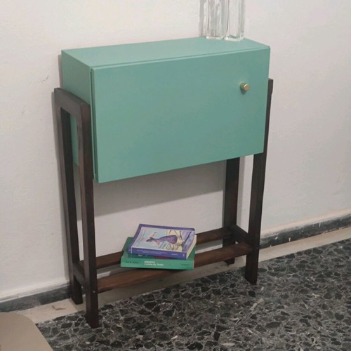 Έπιπλο εισόδου μεταχειρισμένο 66x86x25 εκ.