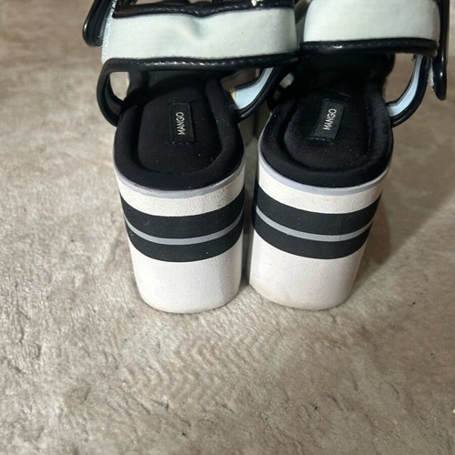 Women's platforms like new, black with turquoise