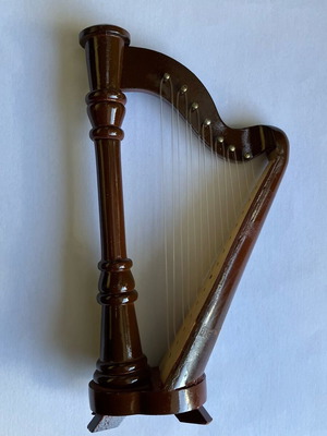 Miniature musical instrument Harp like new, decorative without sound