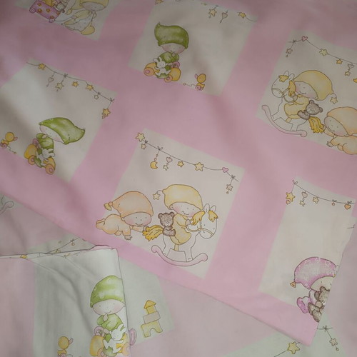 Children's bed sheet set like new for single bed