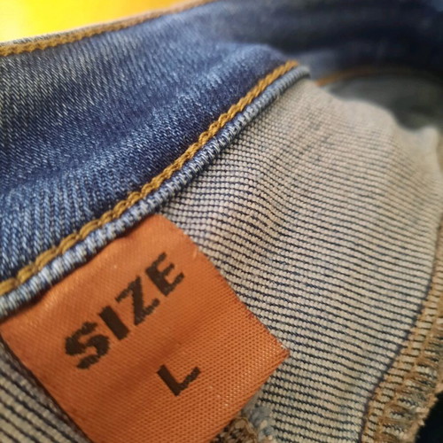Jeans with rips size L blue like new