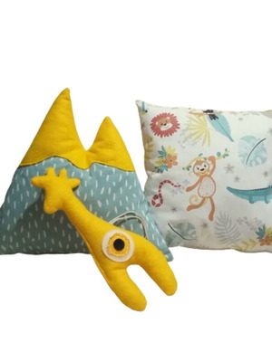 Set of 3 decorative pillows and giraffe eye charm made to order