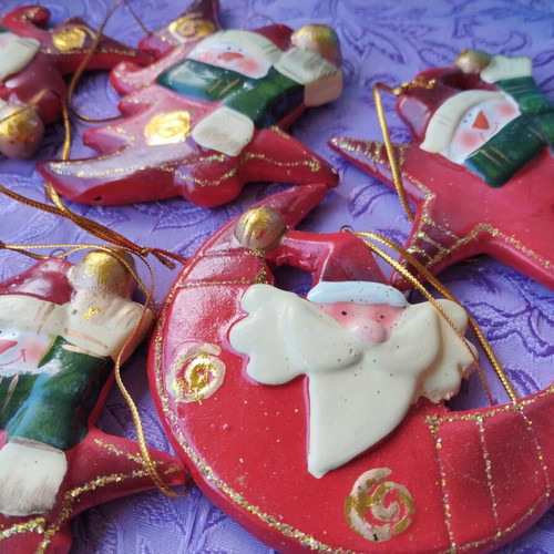 Christmas ornaments clay painting 6 pieces like new