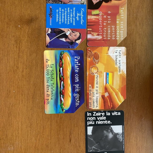 Phone cards like new, set of 20 different worldwide