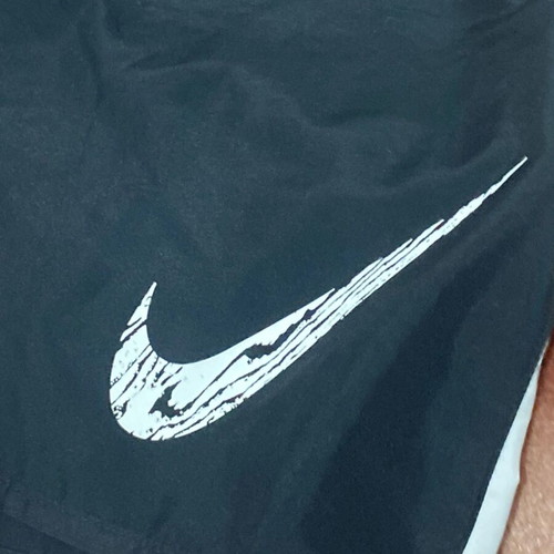 Nike shorts athletic like new, size M, black and white