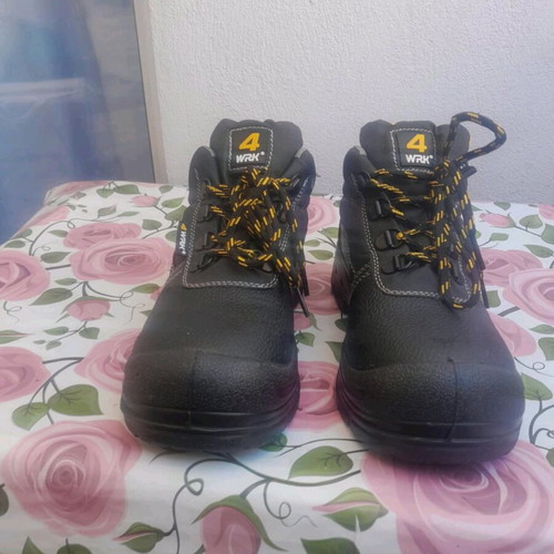 4 Work Safety Boot Size 38 New Unworn