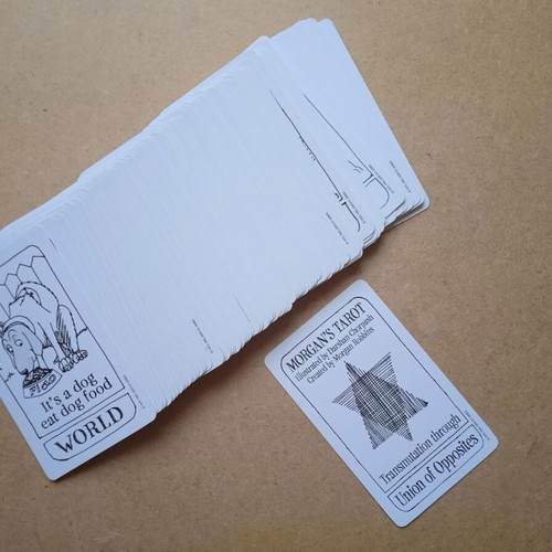 Morgan's Tarot alternative card set like new
