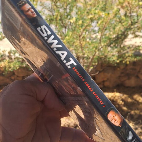 S.W.A.T 2 DVD used, action adventure with subtitles