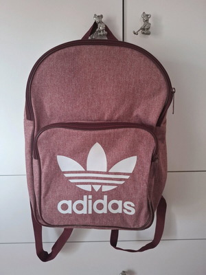 Τσάντα Adidas πλάτης ροζ σε άριστη κατάσταση