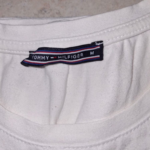 Tommy Hilfiger t-shirt logo white like new, size M