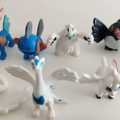 Mini Pokemon figures used, set of 26 pieces