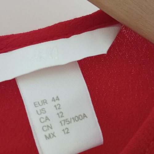 H&M red blouse like new, loose fit, size XXL