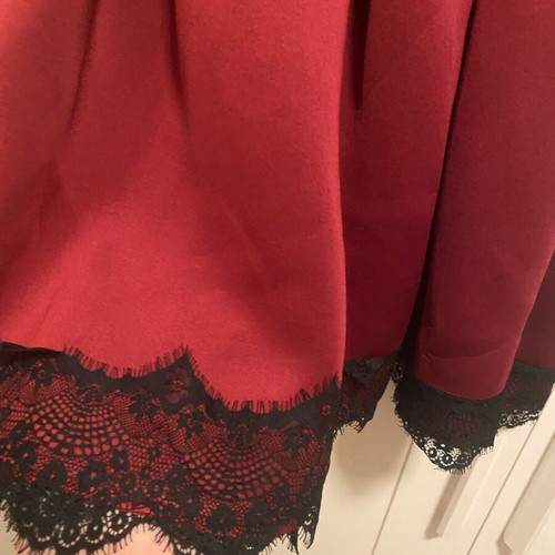 Midi dress like new, black and red, size L