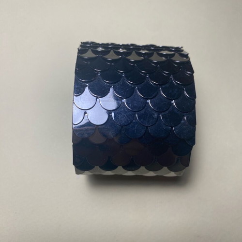 Thick metal bracelet like new