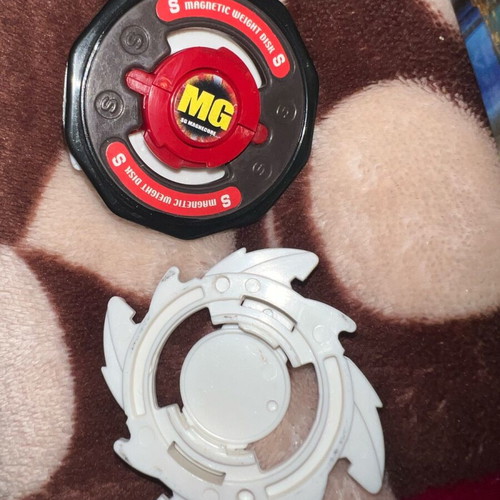 Beyblade Dragoon Takara edition used with magnets