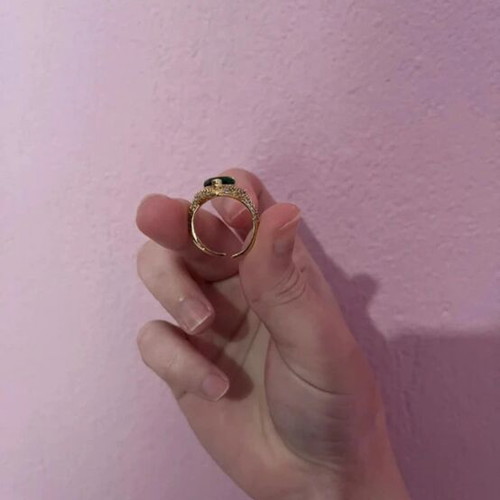 Gold ring with green heart and zircon stones like new, adjustable size
