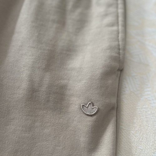 Adidas Originals beige jogger pants XS like new