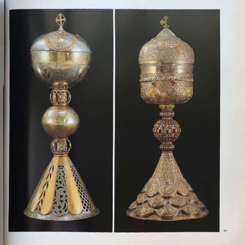 The Greece of Benaki Museum book like new, Greek language