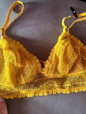 DKNY Women's Lace Bralette Yellow Mustard like new