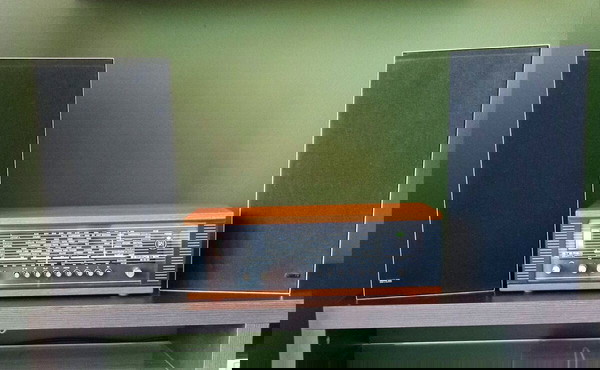 Bang & Olufsen, Beovox-S30 и Beomaster-900M (винилово радио-усилвател, класическо, винтидж радио).
