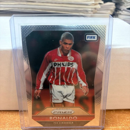 2025-26 Panini Prizm FIFA Ronaldo 2015 Flashback SP #23 PSV Eindhoven card new