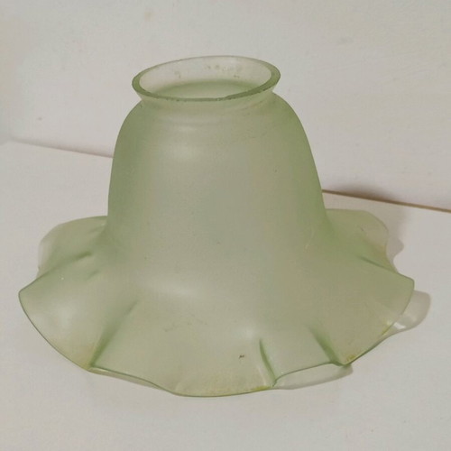 Glass lampshade used, 15×15 cm, vintage style