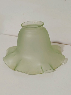 Glass lampshade used, 15×15 cm, vintage style
