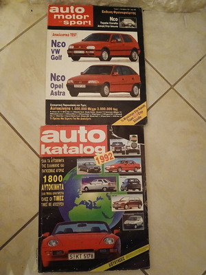 Auto Moto Sport magazines used, pack of 2