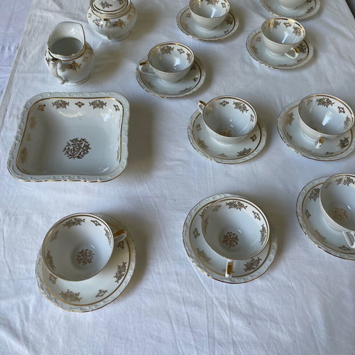 Kahla Germany 1960s tea set new, white with gold roses