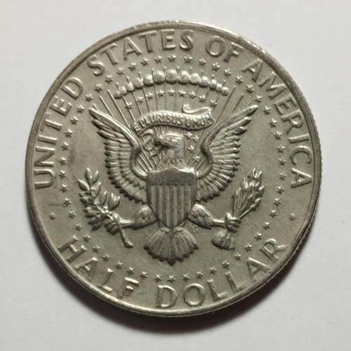 Half Dollar 1972 Kennedy coin used