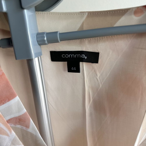 Comma floral dress with tie and zipper, like new, size XXL
