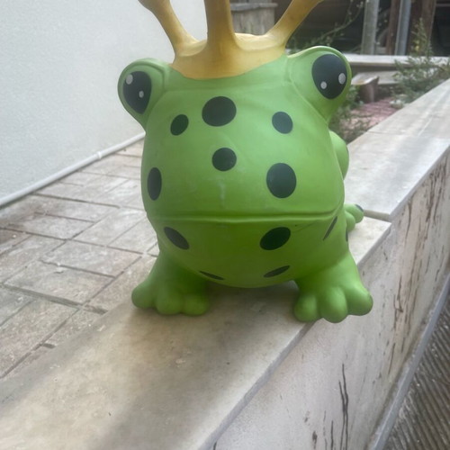 Jumpy Hop Hop inflatable frog used