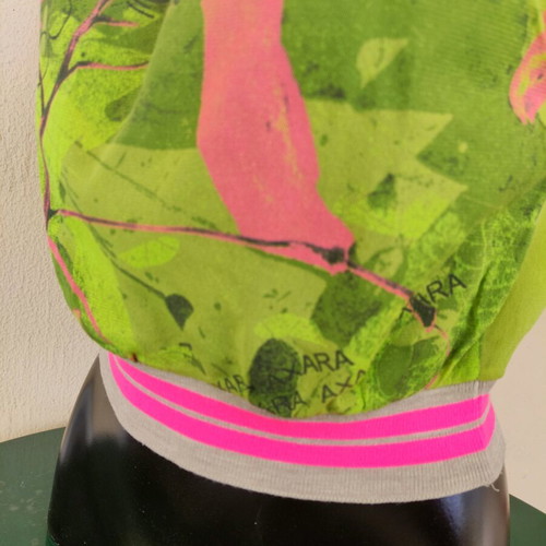 Vintage Y2K mesh crop top like new, multicolor