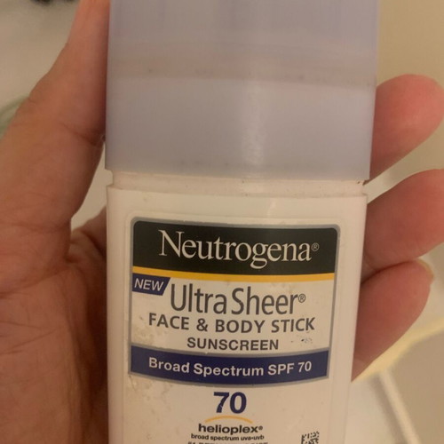Neutrogena Ultra Sheer Face & Body Stick sunscreen used