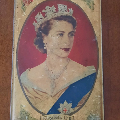Collectible metal box used, souvenir from Queen Elizabeth II's coronation