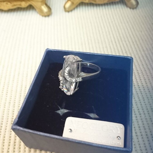 Neoglory silver ring new with Swarovski and large oval crystal