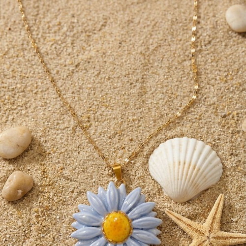 Daisy pendant handmade, turquoise, new