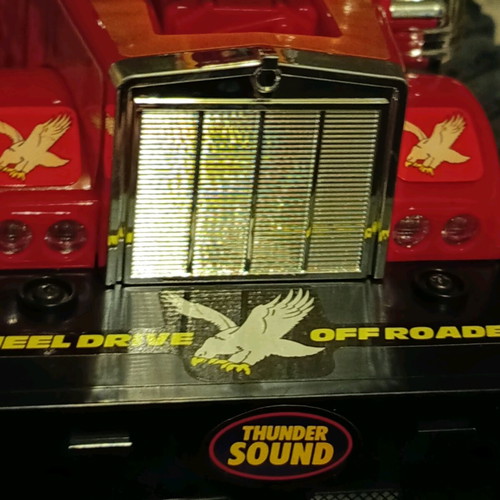 Base and display case for Nikko 4x4 jeep with sound and movement, new