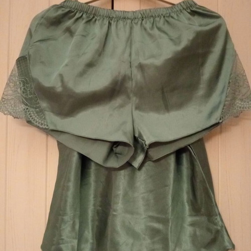 Satin pajama top and shorts, turquoise, size S