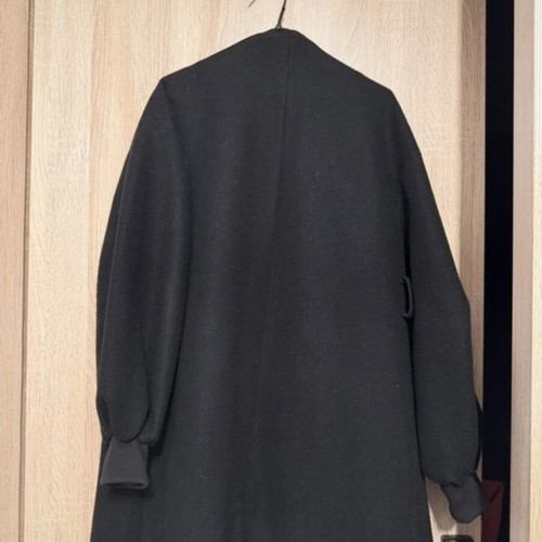 Lumina black coat long one size used without belt