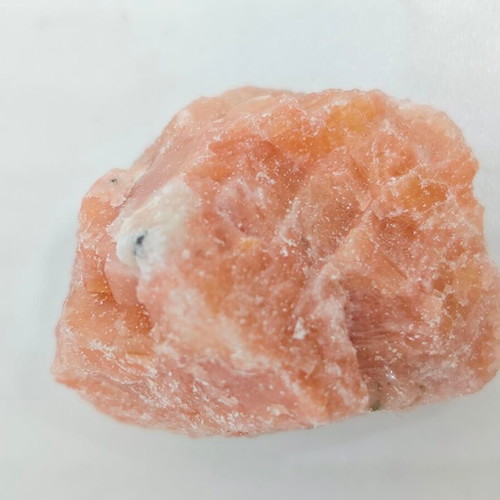 Natural raw orange calcite 19g like new