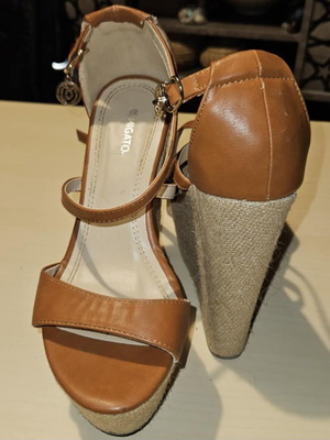 Leather Platform Migato – Size 37 – 30€