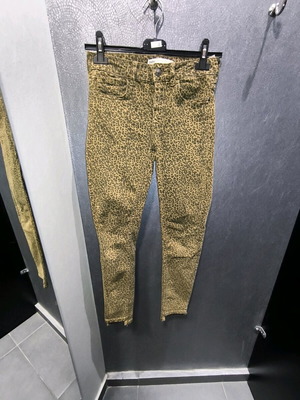 Skinny Jean Leopard Print Zara xsmall like new