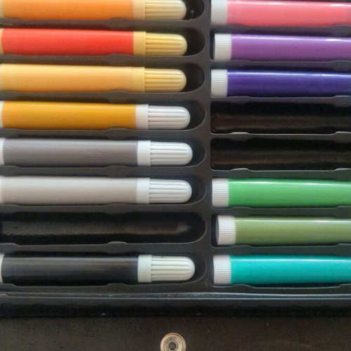 Art Studio case used for kids
